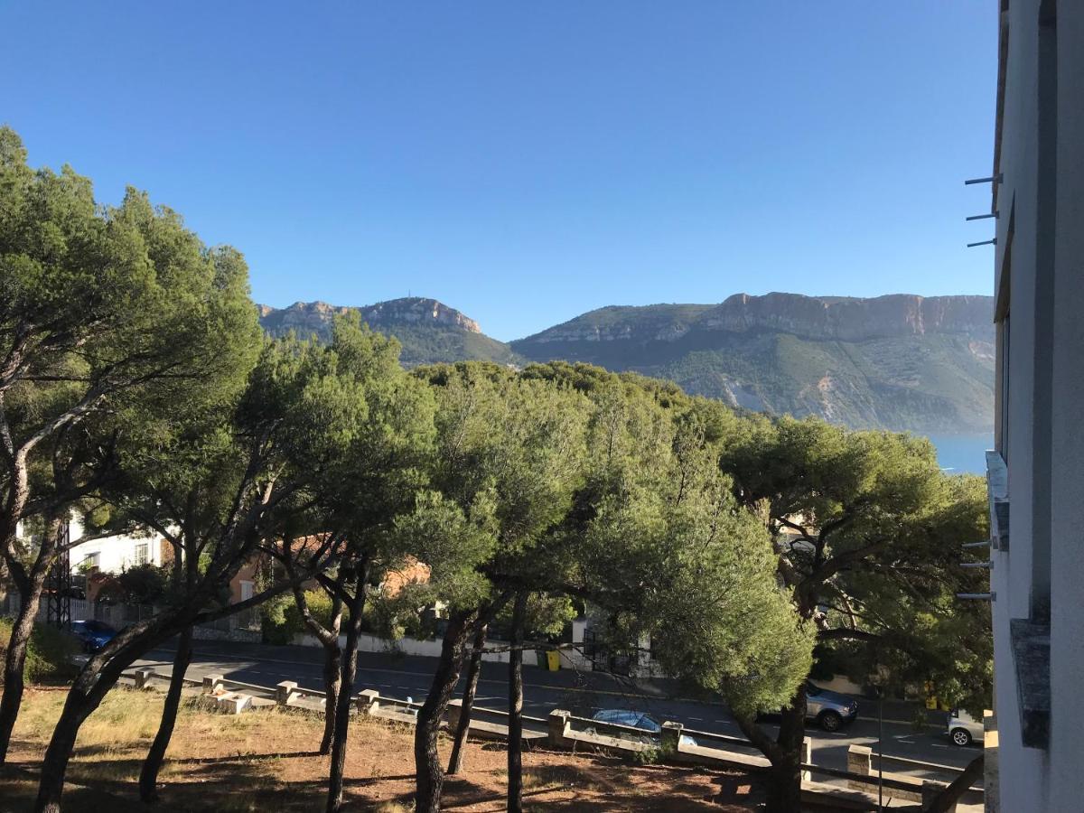 Au Son Des Cigales * Cassis