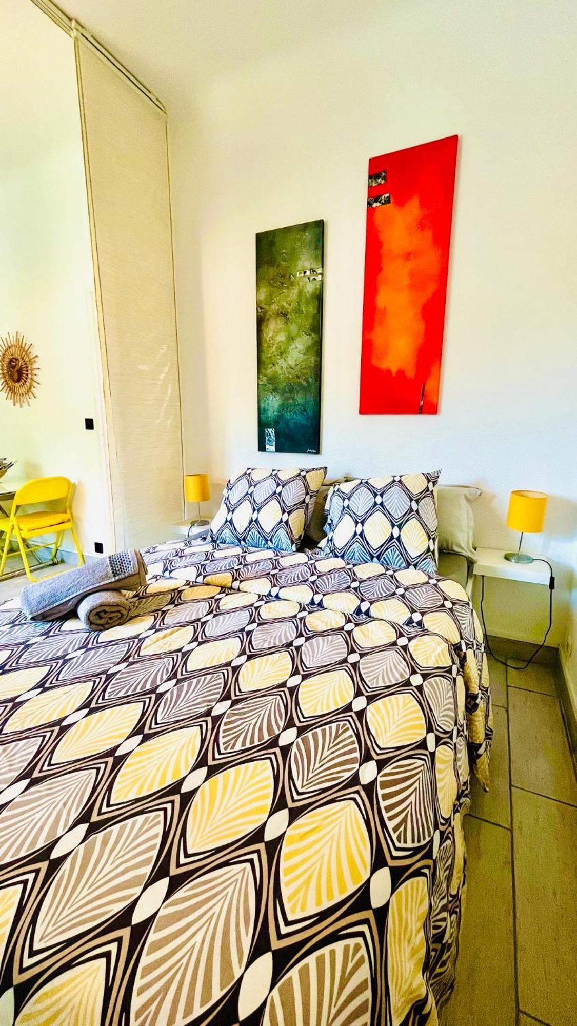 Apartment Au Son Des Cigales
